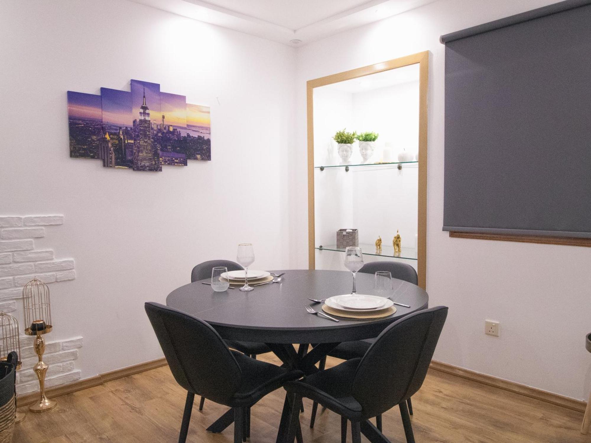 Maestro Sea - View Apartment Larnaca Bagian luar foto