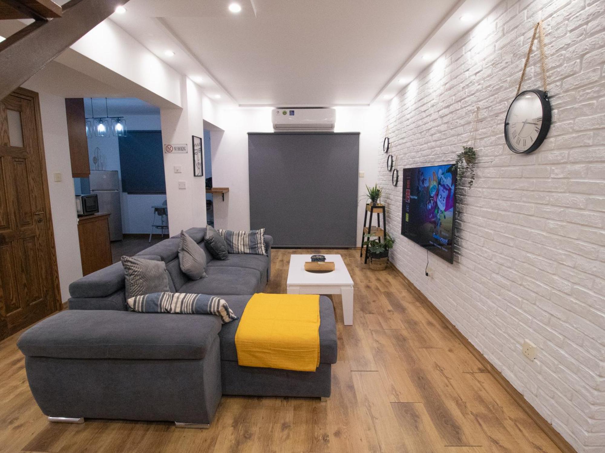 Maestro Sea - View Apartment Larnaca Bagian luar foto