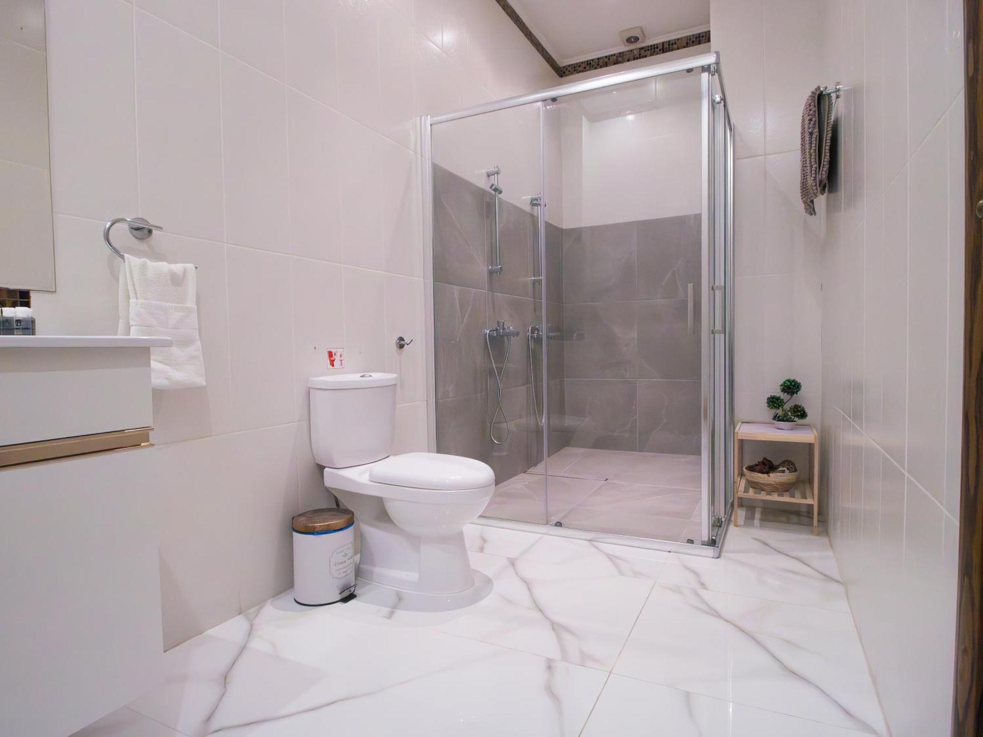 Maestro Sea - View Apartment Larnaca Bagian luar foto